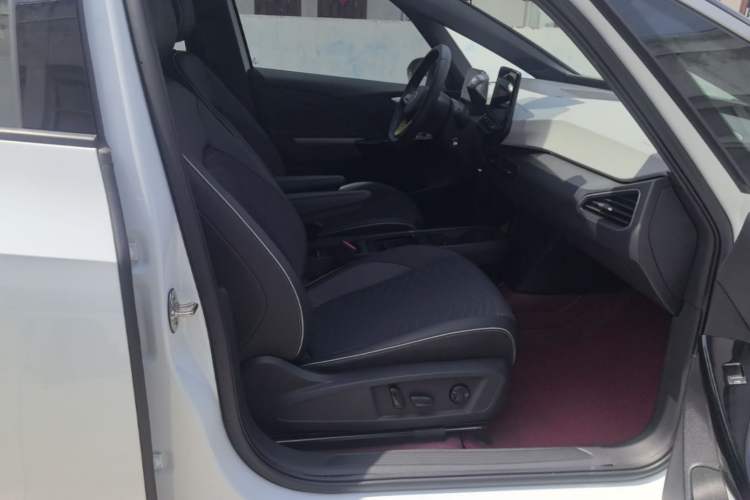 Used Volkswagen ID.3 2023 Upgraded Model Pure Intelligent Enjoyment Version Right Front Seat