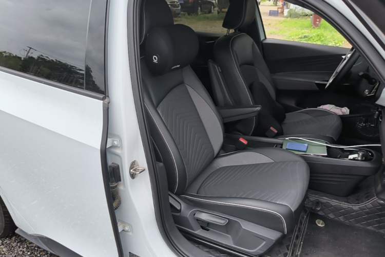Used Volkswagen ID.3 2023 Pure Smart Edition Right Front Seat