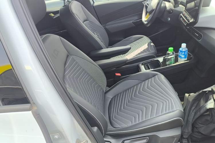 Used Volkswagen ID.3 2023 Pure Smart Edition Right Front Seat