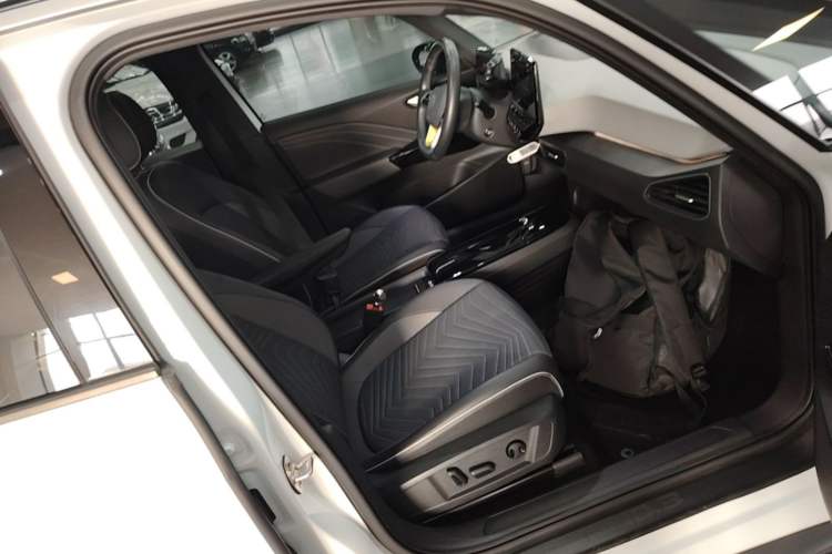 Used Volkswagen ID.3 2023 Upgraded Model Pure Intelligent Enjoyment Version Right Front Seat