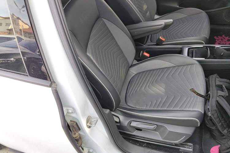 Used Volkswagen ID.3 2023 Upgraded Model Pure Intelligent Enjoyment Version Right Front Seat