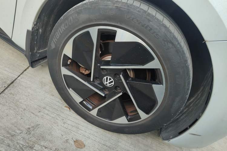 Used Volkswagen ID.3 2023 Pure Smart Edition Right Front Wheel Hub