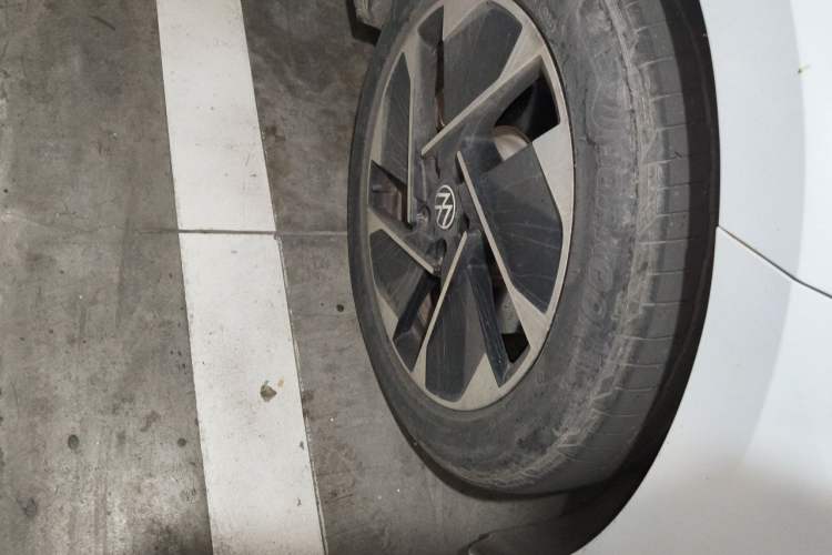 Used Volkswagen ID.3 2023 Upgraded Model Pure Intelligent Enjoyment Version Right Front Wheel Hub