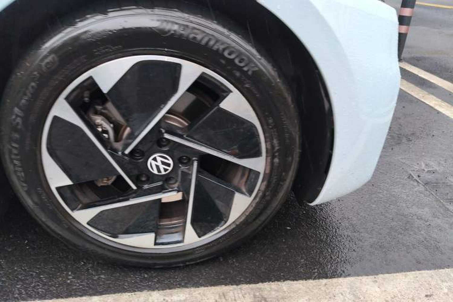 Used Volkswagen ID.3 2023 Pure Smart Edition Right Front Wheel Hub