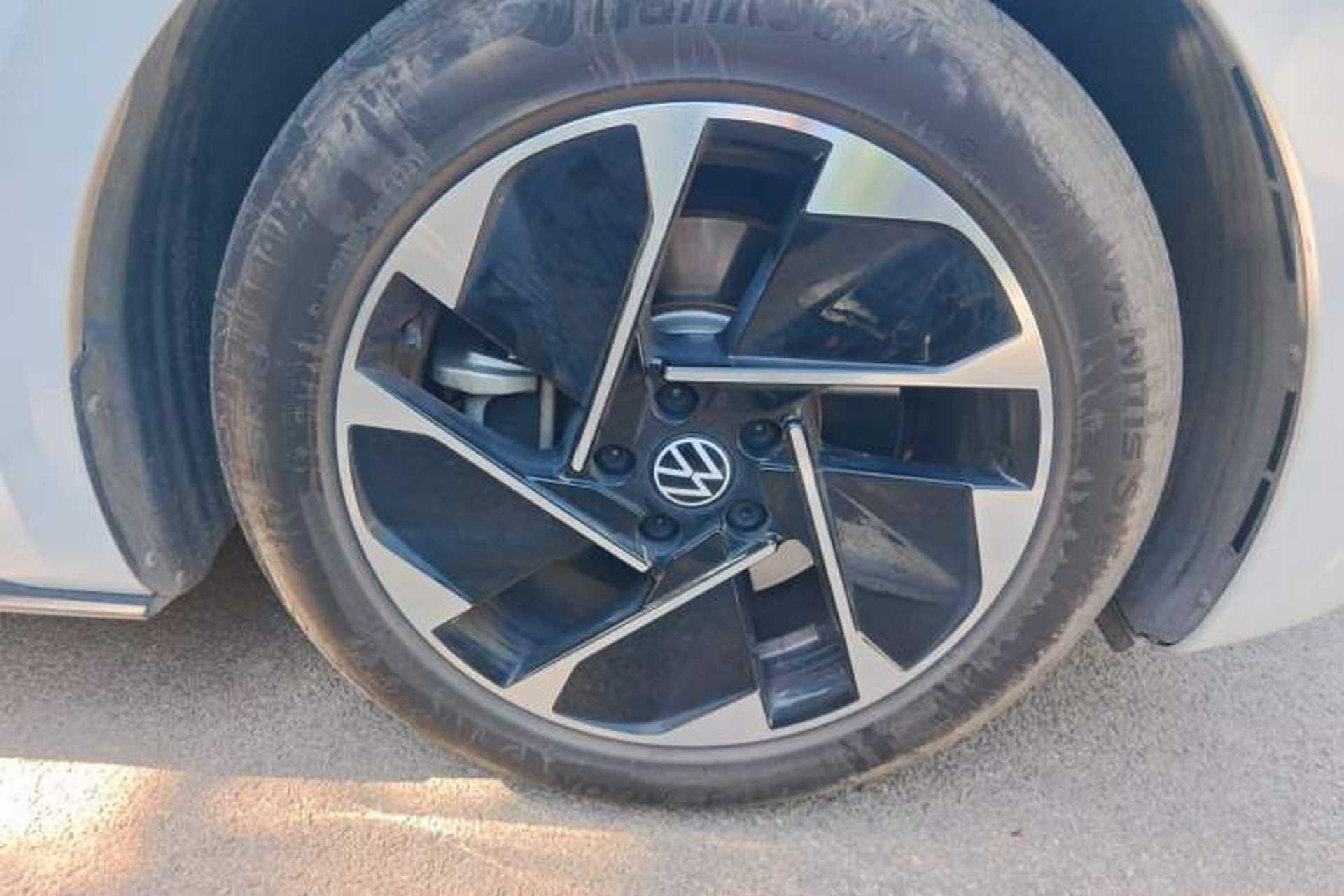 Used Volkswagen ID.3 2023 Upgraded Model Pure Intelligent Enjoyment Version Right Front Wheel Hub