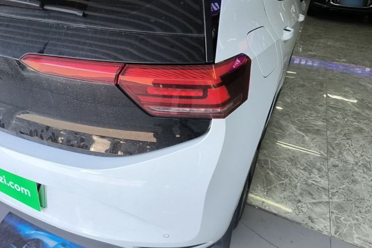 Used Volkswagen ID.3 2023 Upgraded Model Pure Intelligent Enjoyment Version Right Rear Taillight