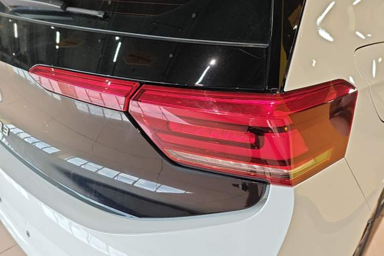 Used Volkswagen ID.3 2023 Upgraded Model Pure Intelligent Enjoyment Version Right Rear Taillight