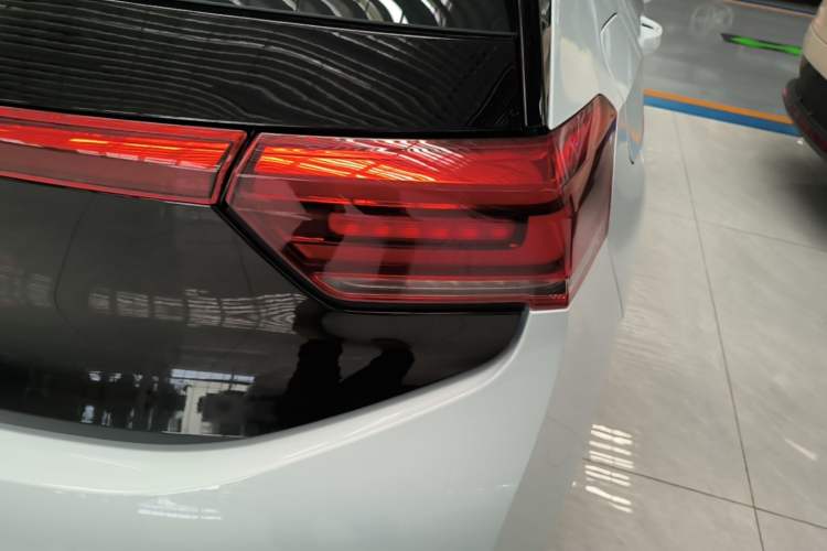 Used Volkswagen ID.3 2023 Upgraded Model Pure Intelligent Enjoyment Version Right Rear Taillight