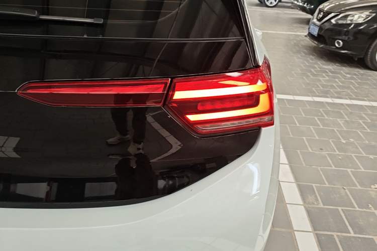 Used Volkswagen ID.3 2023 Upgraded Model Pure Intelligent Enjoyment Version Right Rear Taillight