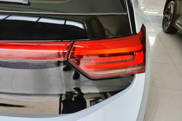 Used Volkswagen ID.3 2023 Upgraded Model Pure Intelligent Enjoyment Version Right Rear Taillight