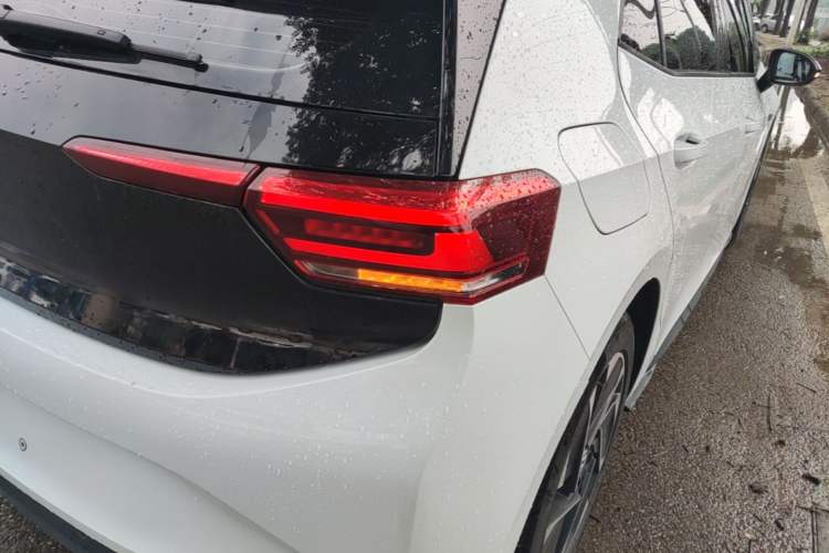 Used Volkswagen ID.3 2023 Upgraded Model Pure Intelligent Enjoyment Version Right Rear Taillight