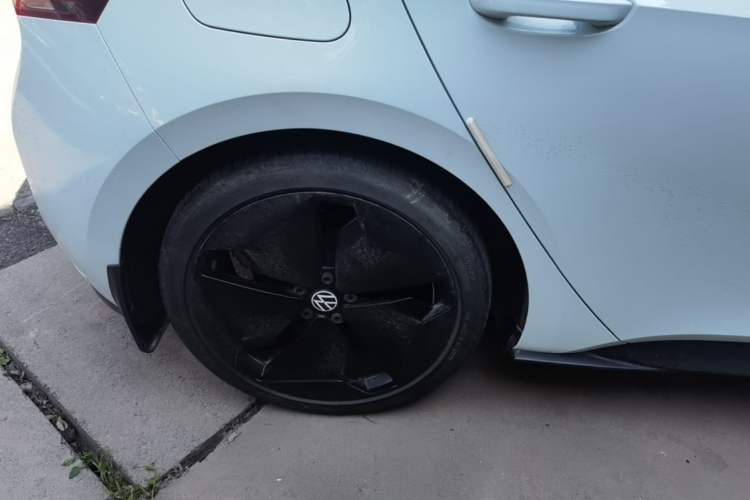 Used Volkswagen ID.3 2023 Upgraded Version Smart Intelligence Edition Right Rear Wheel Hub