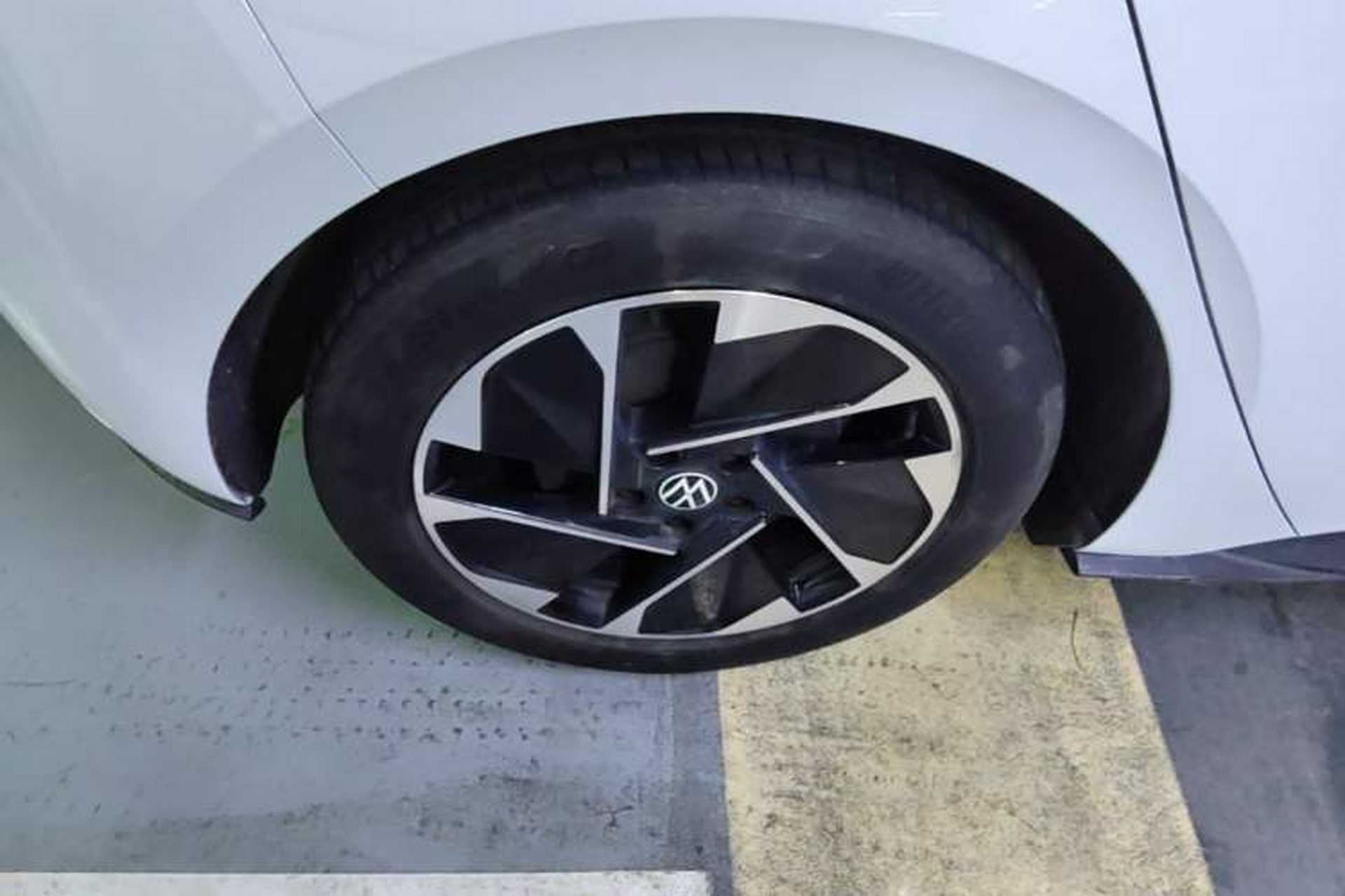 Used Volkswagen ID.3 2023 Pure Smart Edition Right Rear Wheel Hub