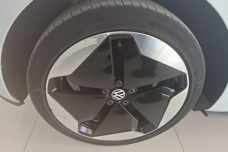 Used Volkswagen ID.3 2023 Pure Smart Edition Right Rear Wheel Hub