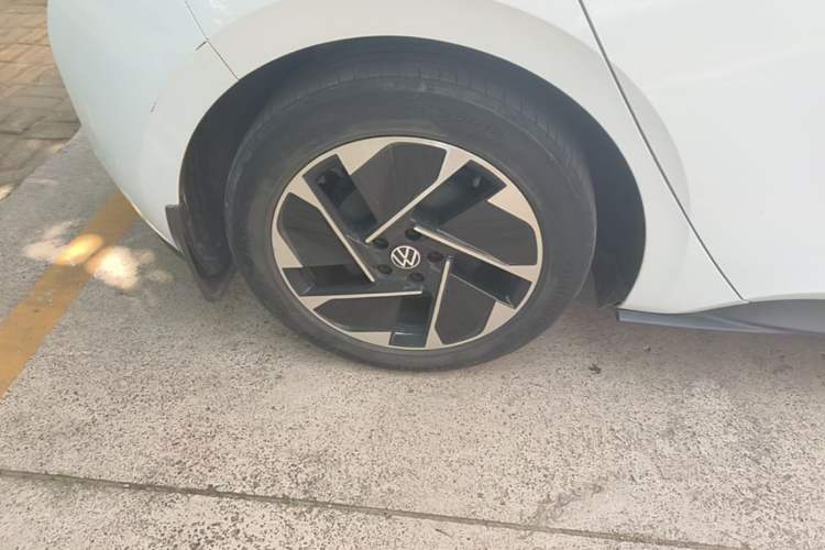 Used Volkswagen ID.3 2023 Pure Smart Edition Right Rear Wheel Hub