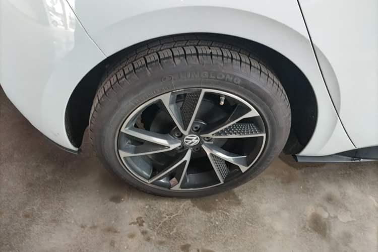 Used Volkswagen ID.3 2023 Upgraded Model Pure Intelligent Enjoyment Version Right Rear Wheel Hub