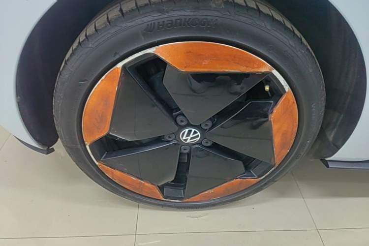 Used Volkswagen ID.3 2023 Upgraded Model Pure Intelligent Enjoyment Version Right Rear Wheel Hub