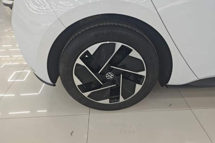 Used Volkswagen ID.3 2023 Pure Smart Edition Right Rear Wheel Hub