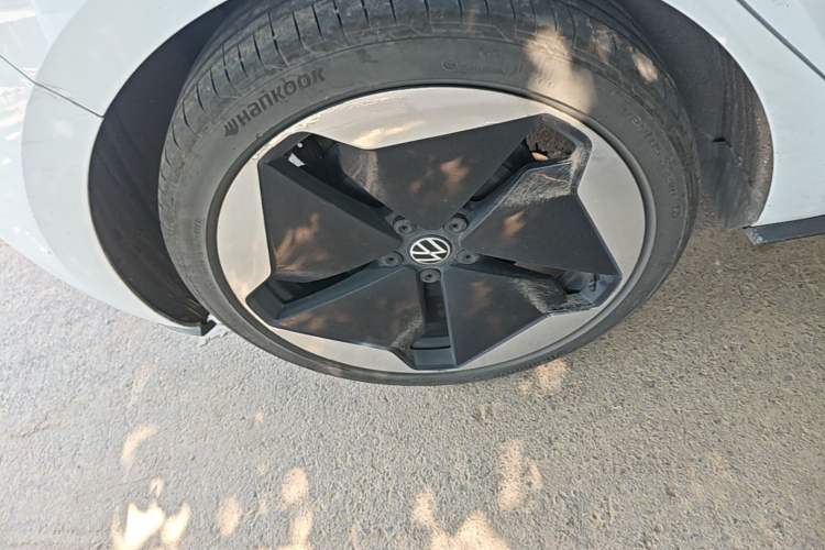 Used Volkswagen ID.3 2023 Pure Smart Edition Right Rear Wheel Hub