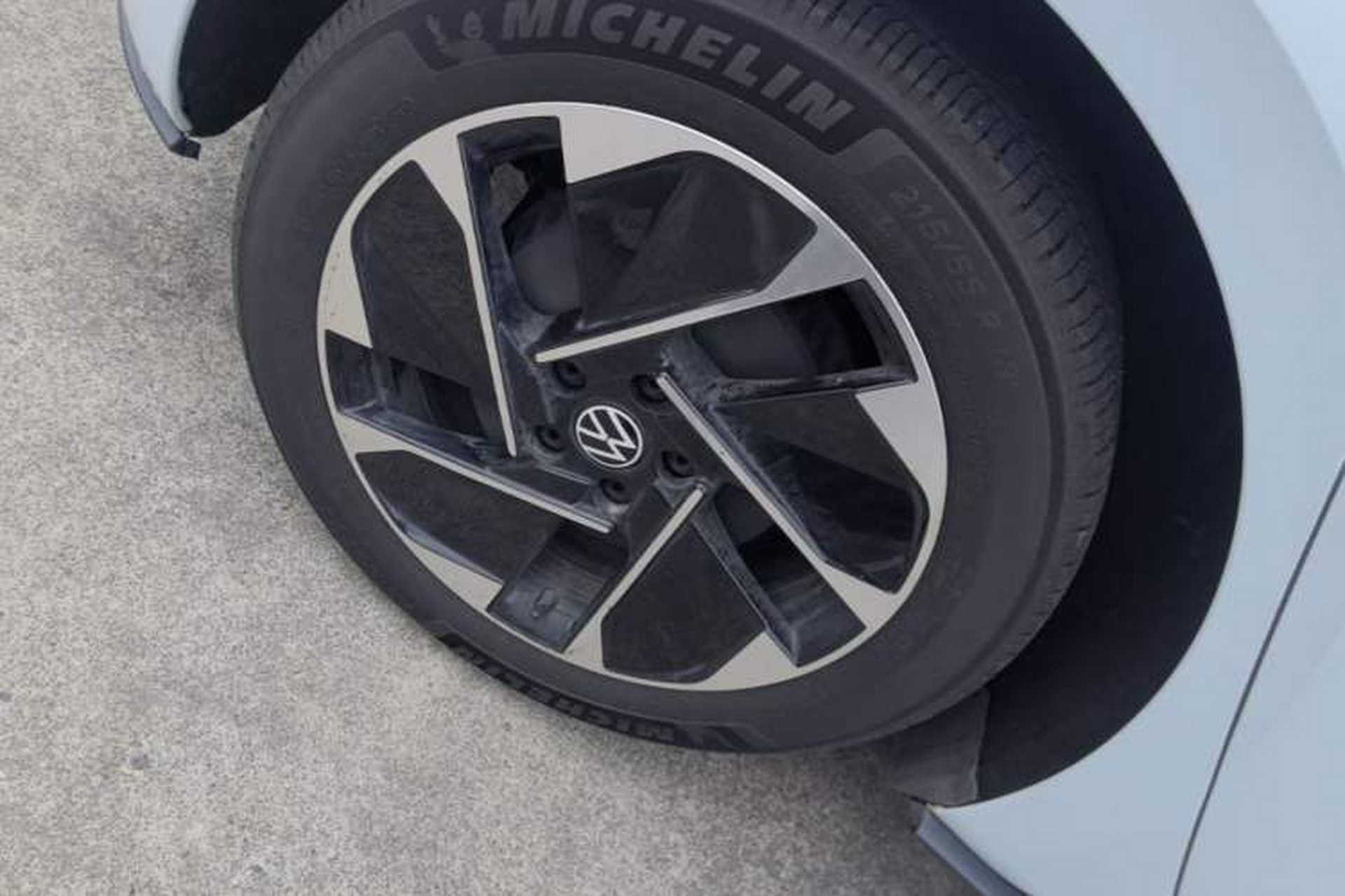 Used Volkswagen ID.3 2023 Upgraded Model Pure Intelligent Enjoyment Version Right Rear Wheel Hub