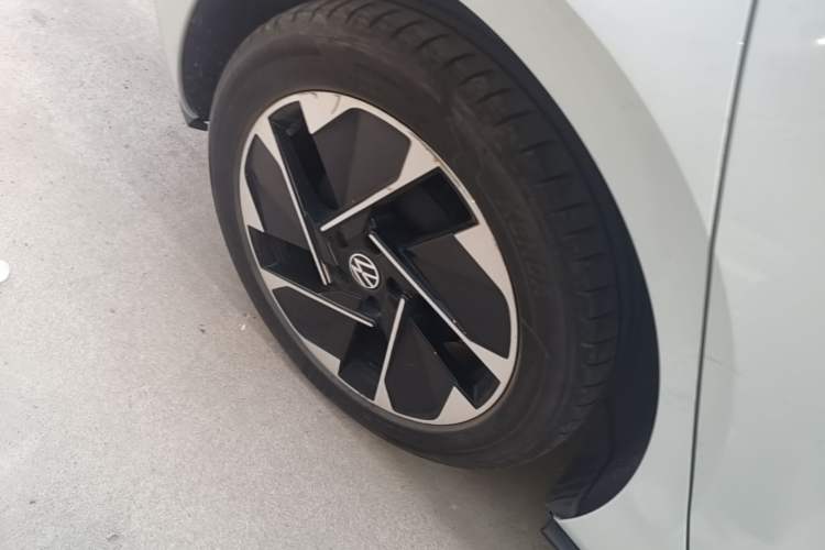 Used Volkswagen ID.3 2023 Pure Smart Edition Right Rear Wheel Hub