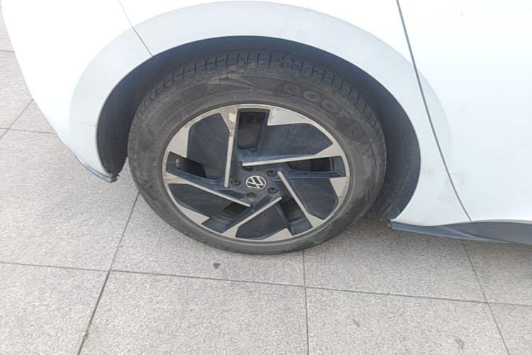 Used Volkswagen ID.3 2023 Pure Smart Edition Right Rear Wheel Hub
