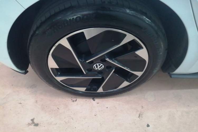 Used Volkswagen ID.3 2023 Pure Smart Edition Right Rear Wheel Hub