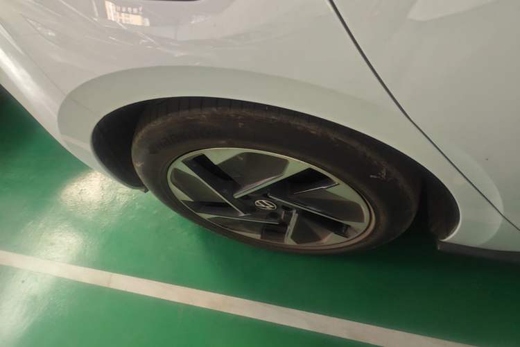 Used Volkswagen ID.3 2023 Upgraded Version Smart Intelligence Edition Right Rear Wheel Hub