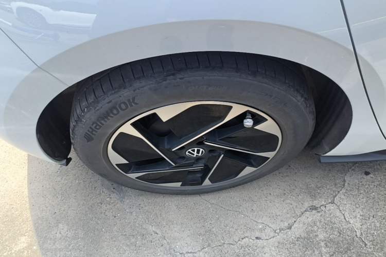 Used Volkswagen ID.3 2023 Pure Smart Edition Right Rear Wheel Hub