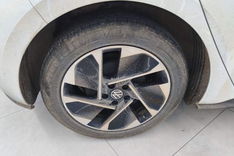 Used Volkswagen ID.3 2023 Upgraded Model Pure Intelligent Enjoyment Version Right Rear Wheel Hub