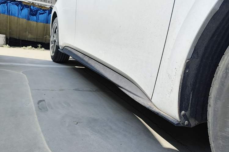 Used Volkswagen ID.3 2023 Pure Smart Edition Right Side Sill