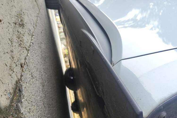 Used Volkswagen ID.3 2023 Upgraded Model Pure Intelligent Enjoyment Version Right Side Sill