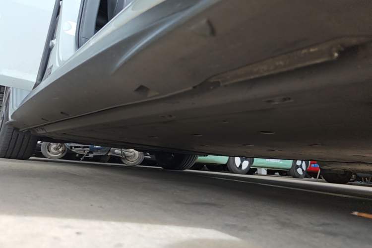 Used Volkswagen ID.3 2023 Upgraded Model Pure Intelligent Enjoyment Version Right Side Sill