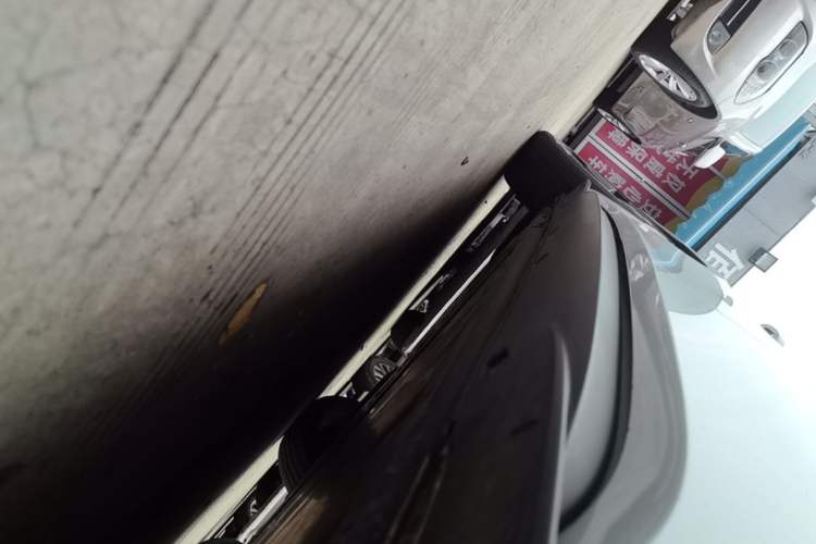 Used Volkswagen ID.3 2023 Upgraded Model Pure Intelligent Enjoyment Version Right Side Sill