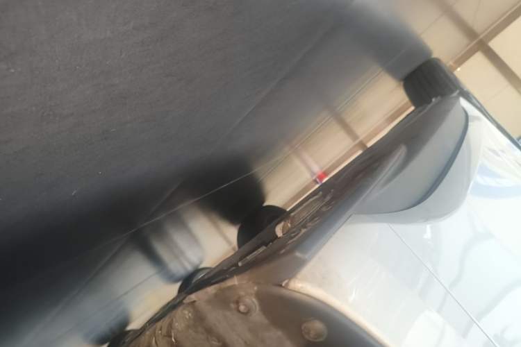 Used Volkswagen ID.3 2023 Upgraded Model Pure Intelligent Enjoyment Version Right Side Sill