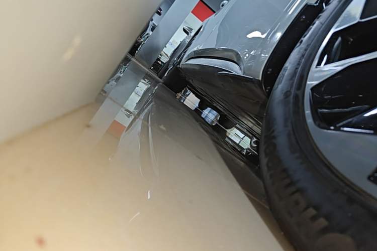 Used Volkswagen ID.3 2023 Upgraded Model Pure Intelligent Enjoyment Version Right Side Sill