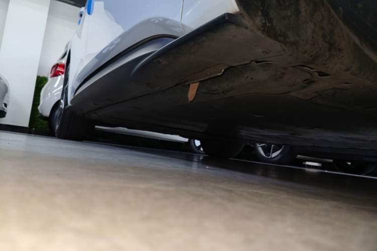 Used Volkswagen ID.3 2023 Upgraded Model Pure Intelligent Enjoyment Version Right Side Sill