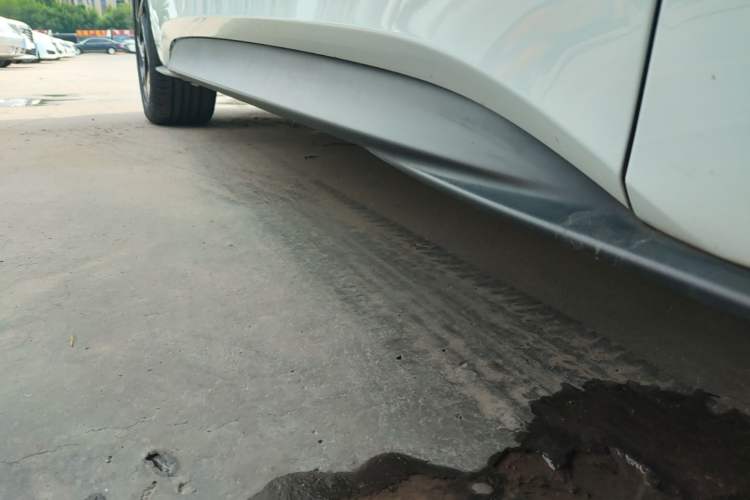 Used Volkswagen ID.3 2023 Upgraded Model Pure Intelligent Enjoyment Version Right Side Sill