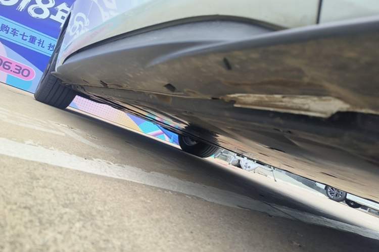 Used Volkswagen ID.3 2023 Pure Smart Edition Right Side Sill