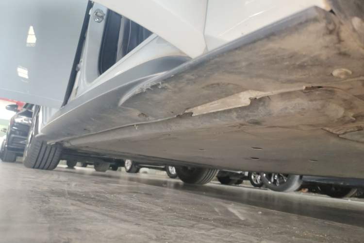 Used Volkswagen ID.3 2023 Upgraded Model Pure Intelligent Enjoyment Version Right Side Sill