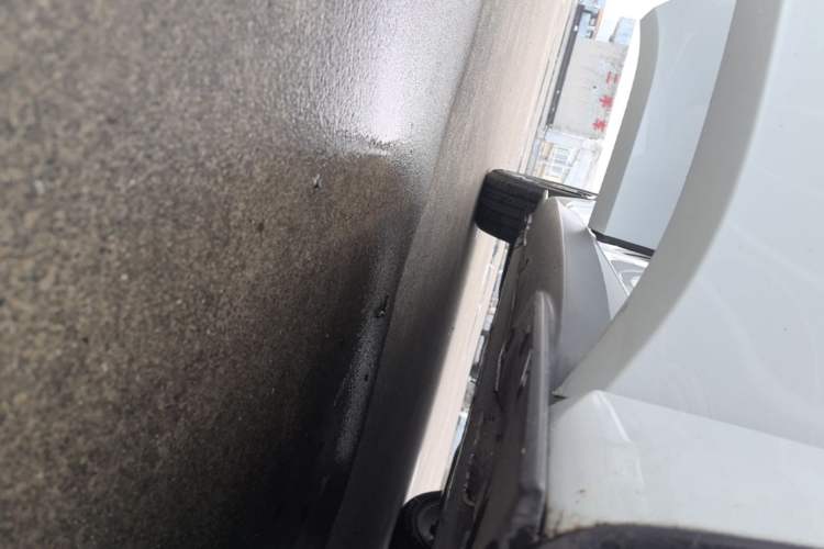 Used Volkswagen ID.3 2023 Upgraded Model Pure Intelligent Enjoyment Version Right Side Sill