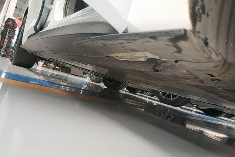 Used Volkswagen ID.3 2023 Pure Smart Edition Right Side Sill