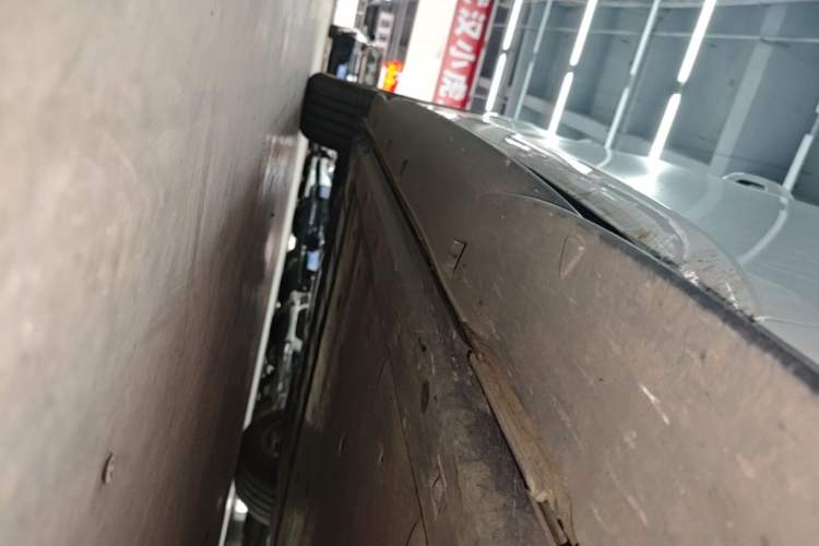 Used Volkswagen ID.3 2023 Pure Smart Edition Right Side Sill