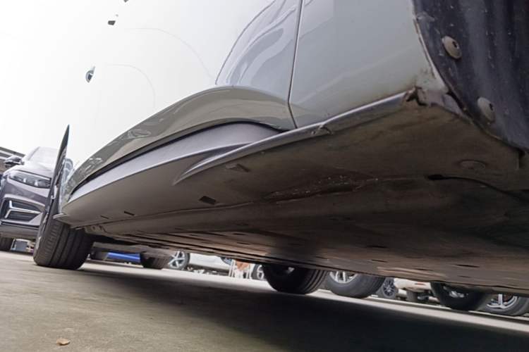 Used Volkswagen ID.3 2023 Pure Smart Edition Right Side Sill