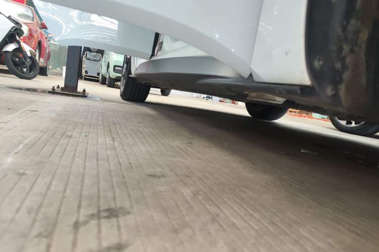 Used Volkswagen ID.3 2023 Pure Smart Edition Right Side Sill