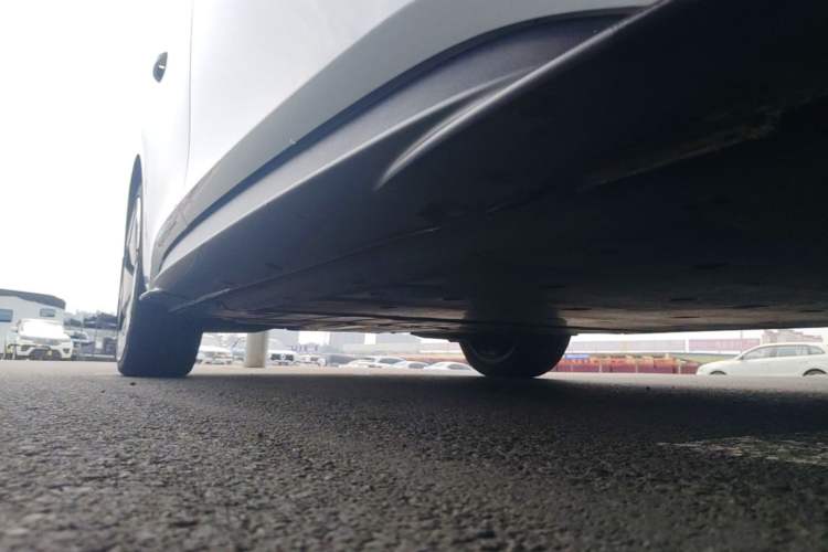 Used Volkswagen ID.3 2023 Intelligent Edition Right Side Sill