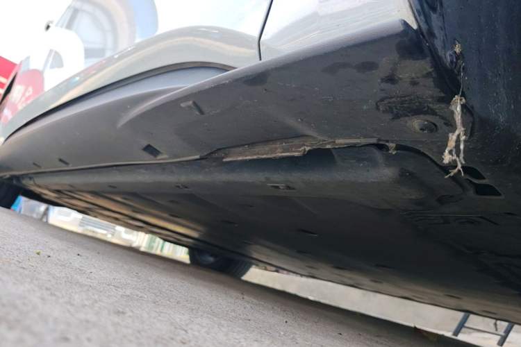 Used Volkswagen ID.3 2023 Pure Smart Edition Right Side Sill