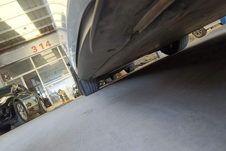 Used Volkswagen ID.3 2023 Upgraded Model Pure Intelligent Enjoyment Version Right Side Sill