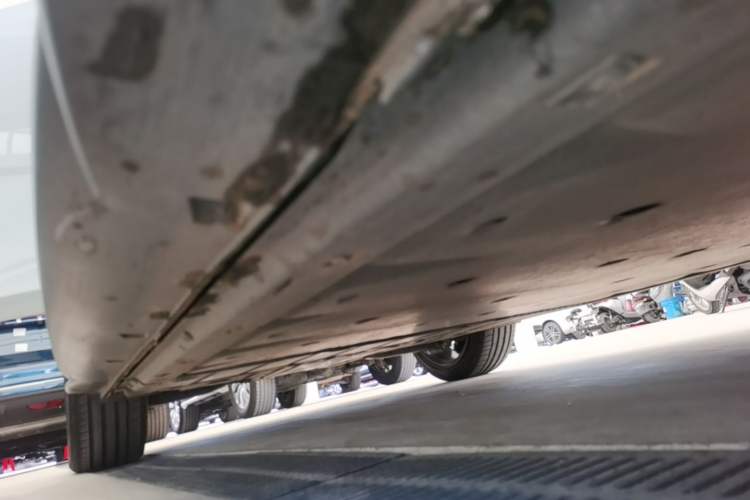 Used Volkswagen ID.3 2023 Upgraded Model Pure Intelligent Enjoyment Version Right Side Sill