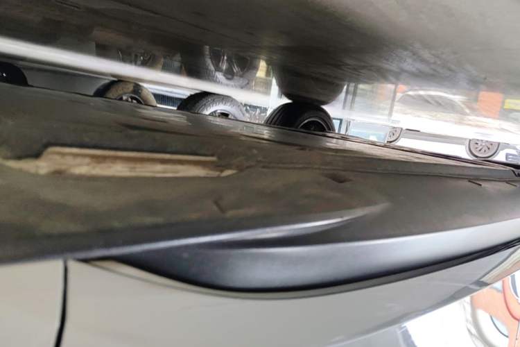 Used Volkswagen ID.3 2023 Upgraded Model Pure Intelligent Enjoyment Version Right Side Sill